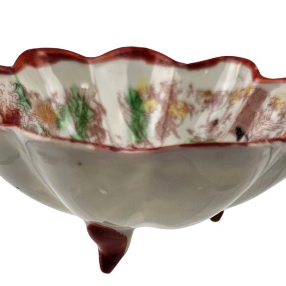Vintage Made in Japan Hand‎ Painted Japanese Porcelain Nut Bowl. - Picture 2 of 5